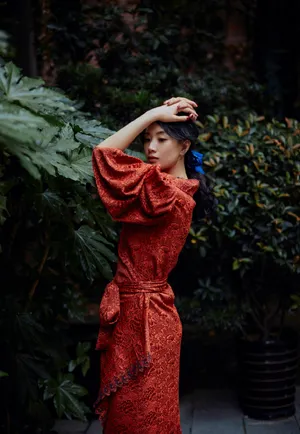 李梦性感优雅写真图片_5