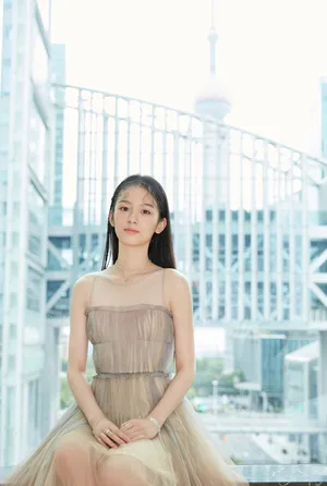 周也灵动清新活动写真图片_3