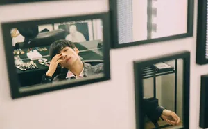 罗云熙俊朗时尚杂志写真图片_5