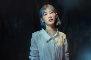 郭姝彤清爽短发活动照图片_2