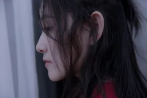 蒋依依甜美养眼时尚写真图片_4