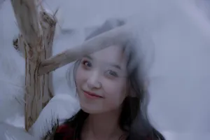 蒋依依甜美养眼时尚写真图片_5
