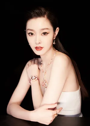 宋轶甜美优雅写真图片_8