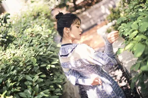 沈月清新灵动写真图片_3