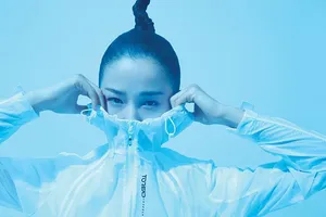 江一燕运动风阳光性感写真图片_5