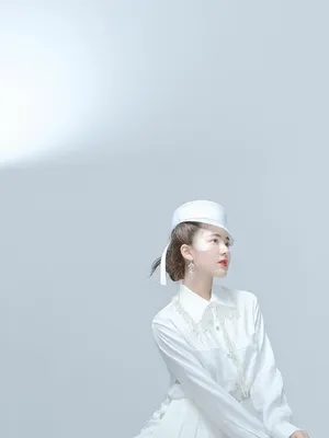 赵露思高贵典雅时尚写真图片_7