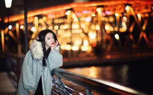 刘丁菡冬季夜拍照图片_8