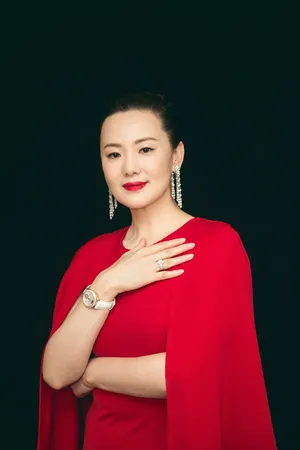 咏梅优雅大气活动写真图片_3