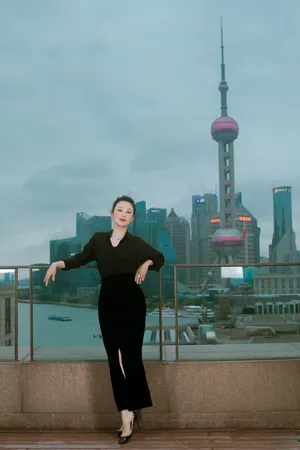陈红高雅气质写真图片_5