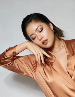 王菊复古魅力性感写真_5