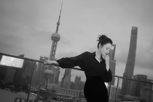 陈红端庄典雅性感写真图片_7