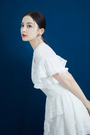 古力娜扎《喜欢你我也是》俏皮图片_4