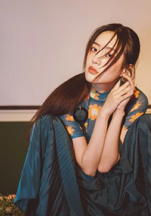 王梓薇时尚俏丽写真图片_5