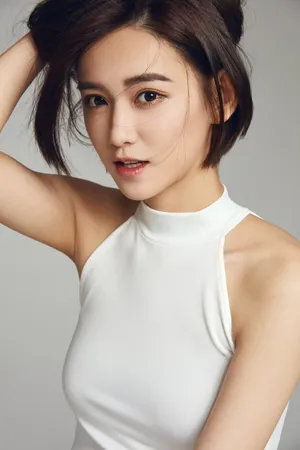 李沐宸简约时尚写真图片_2