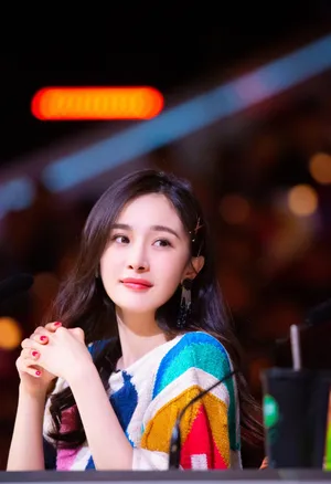 杨幂娇俏妩媚节目剧照图片_2
