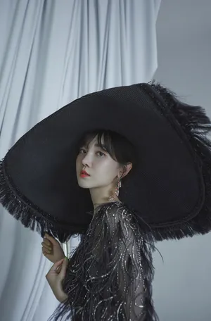 陈小纭优雅复古写真图片_5
