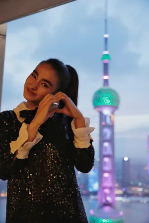 李宛妲Vanda活动照甜美照片