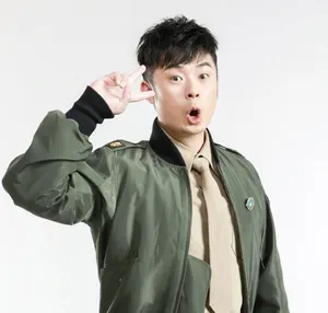 陈赫搞怪俏皮写真图片_3