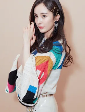 杨幂性感靓丽写真图片_4