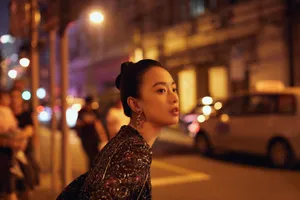 李梦复古刺绣裙优雅写真图片_2