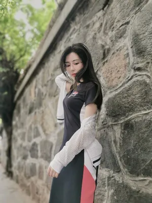 汤晶媚素颜街拍写真图片_3
