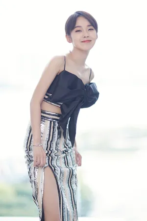 张佳宁性感靓丽写真图片_2