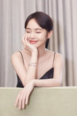 张佳宁性感靓丽写真图片_5
