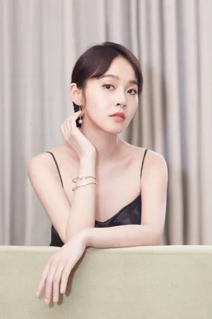 张佳宁性感靓丽写真图片_6