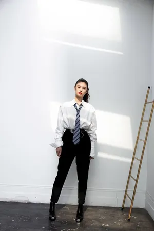 王可如利落马尾干练写真图片_2