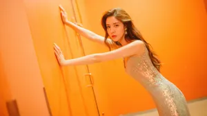 宋妍霏性感优雅写真图片_1