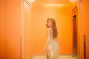 宋妍霏性感优雅写真图片_3