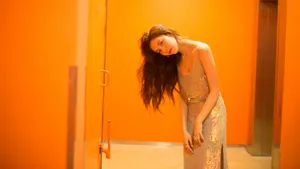 宋妍霏性感优雅写真图片_5