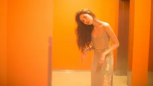 宋妍霏性感优雅写真图片_7