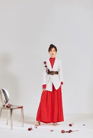 彭小苒时尚摩登写真图片
