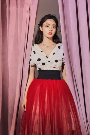 彭小苒时尚摩登写真图片_2