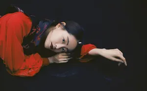 祝绪丹时尚芭莎复古写真大片_2