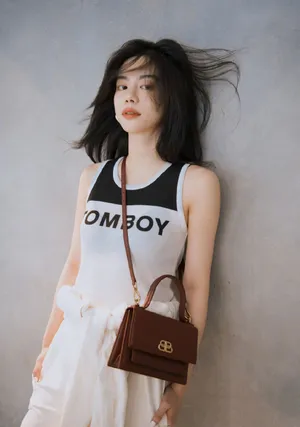 李蔓瑄随性时尚写真图片_5