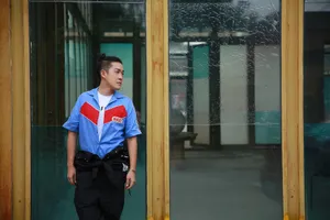 张博宇型男工装风帅气图片
