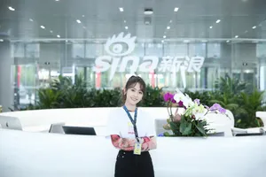 邢菲清新俏皮活动图片_3