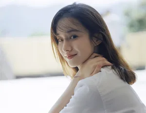 陆妍淇夏日纯白甜美图片_5