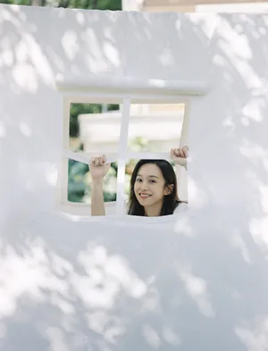 陆妍淇夏日纯白甜美图片_6