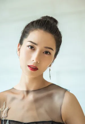 彭杨上海电影节气质写真图片_2