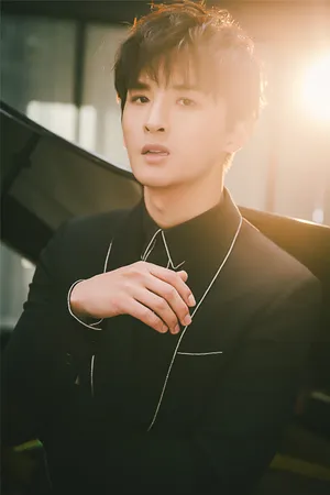 创造营2019张远帅气写真图片_5