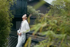 吴磊纯白帅气写真图片_1
