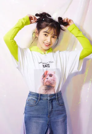 孙雅丽甜美写真图片