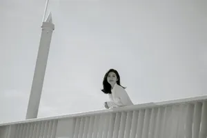 景甜小清新街拍写真图片_6