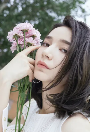 代斯性感温婉写真图片