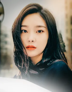 王可如休闲性感图片_6