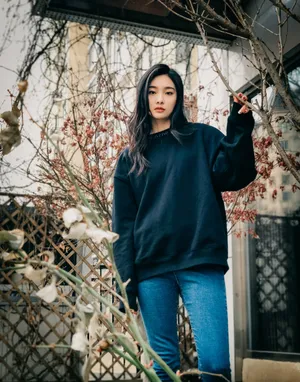 王可如休闲性感图片_7