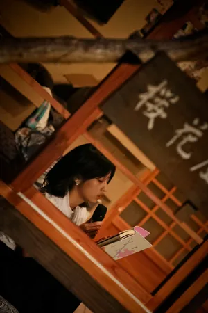 张子枫清新文艺写真图片